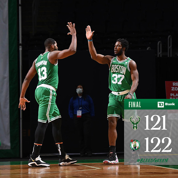 <a href=/lanqiu360/celtics/ target=_blank class=infotextkey>凯尔特人</a>122-121险胜<a href=/lanqiu360/bucks/ target=_blank class=infotextkey>雄鹿</a>